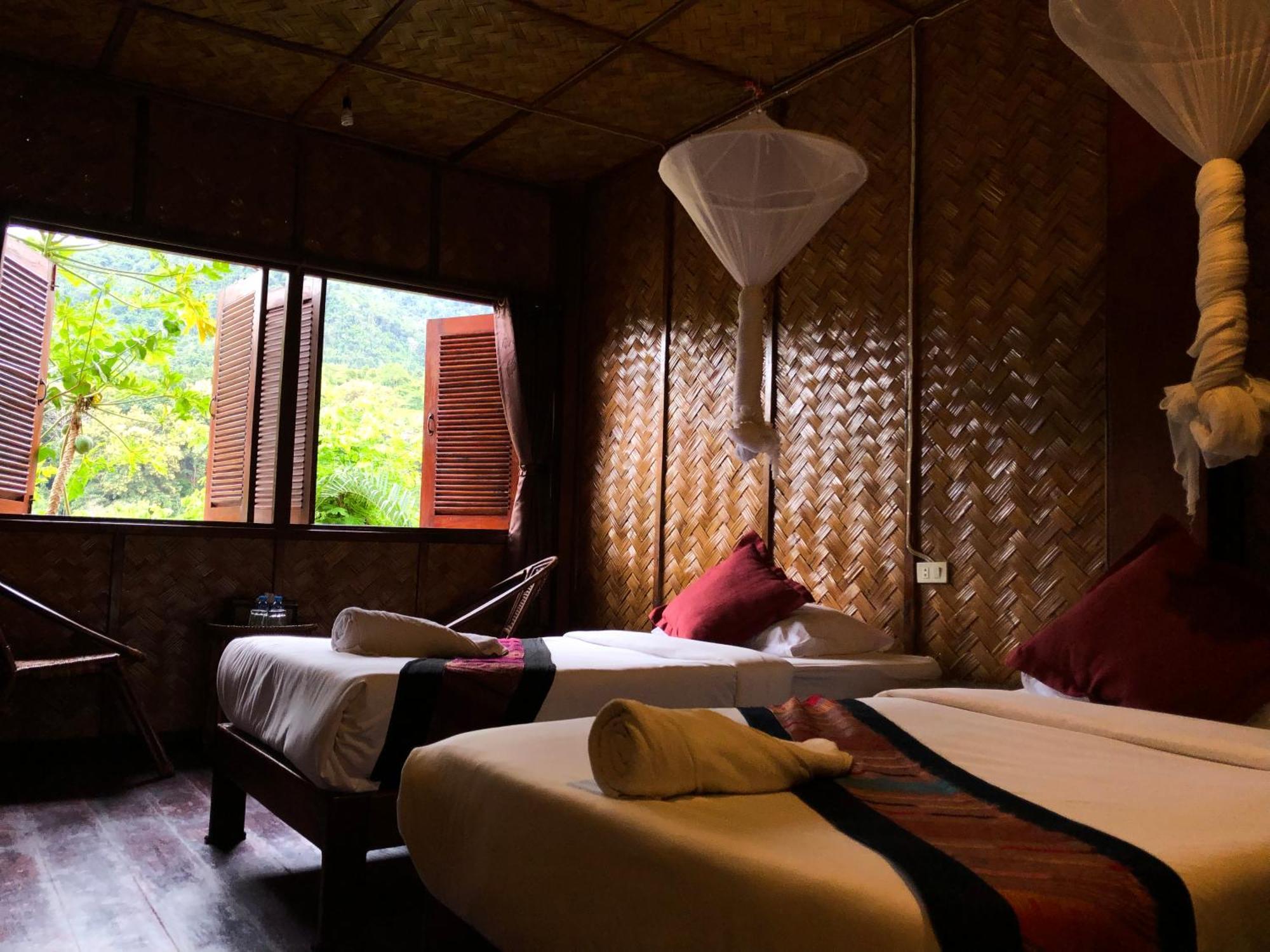 Mekong Riverside Lodge Muang Pakbèng Екстериор снимка