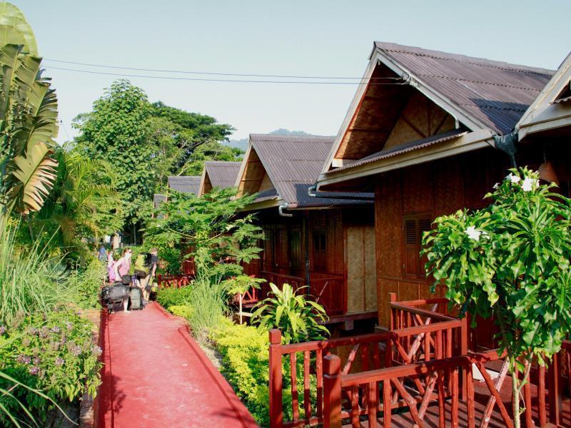 Mekong Riverside Lodge Muang Pakbèng Екстериор снимка